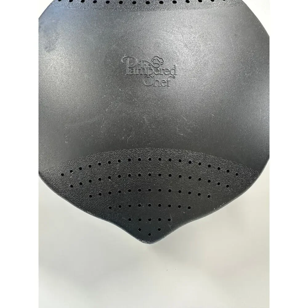 Pampered Chef Black Large 2Qt Micro Cooker Rice Veggie Steamer Strainer